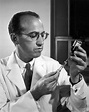Jonas Salk – Yousuf Karsh