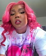 Lizzo Debuts New Hot-Pink Hair with Stunning Selfies and Dance Video