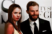 [MANIP] Jamie Dornan and Shelley Hennig by bizzleselfie on DeviantArt