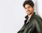 8 Things You Didn't Know About Sidharth Malhotra - Super Stars Bio