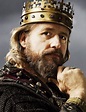 King Ecbert of Wessex portrayed by Linus Roache makes peace with Ragnar