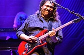 Zak Rizvi, guitarrista de Kansas, dejó la banda - RockAmerika