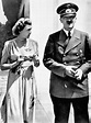 Eva Braun - Life With Hitler - By Heike B. Görtemaker.Translated by ...