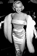 The Best Red Carpet Looks From Old Hollywood | Marilyn monroe fashion ...