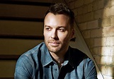 How Peter Mooney makes dark roles in 'Burden of Truth' and 'The Prodigy ...
