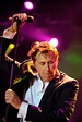 Review: Bryan Ferry brings Roxy Music mania back to Bay Area