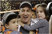 Peyton Manning Wife and Kids, Married, Family, Net Worth, House, Salary