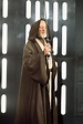Alec Guinness as Obi-Wan 'Ben' Kenobi - behind the scenes Star Wars ...