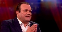 Shaun Williamson / Eastenders Icon Shaun Williamson Reveals Coronavirus ...