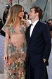 Suki Waterhouse and Robert Pattinson Kiss and Cuddle on 2023 Met Gala ...