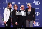 Giuseppe Tornatore con la moglie Roberta Pacetti e le sue figlie ...