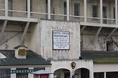 alcatraz-signage | Luxury Travels Worldwide