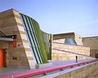 Spotlight: James Stirling | ArchDaily