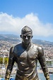 Estatua De Cristiano Ronaldo En Funchal En La Isla De Madeira. Imagen ...