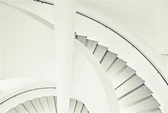 Halbe Treppe Foto & Bild | architektur, nikon, weiß Bilder auf ...