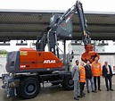 Atlas GmbH Launches its First Battery-Powered Rehandling Excavator ...