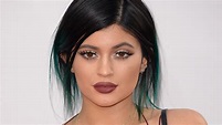 5120x2880 Kylie Jenner 2015 Lip Makeup 5K Wallpaper, HD Celebrities 4K ...
