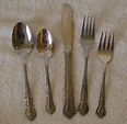 Discontinued Oneida Stainless Steel Flatware Patterns | AdinaPorter