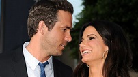 The Truth About Ryan Reynolds And Sandra Bullock's Romance