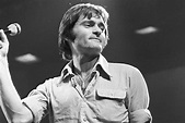Jefferson Airplane Co-Founder Marty Balin Dead at 76 – Rolling Stone
