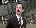 John Cleese in Fawlty Towers (1975) | Fawlty towers, British comedy ...
