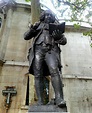 Samuel Johnson statue in Aldwych, London. Samuel Johnson | Samuel ...