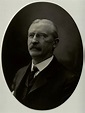 Henry Russell. Photograph by Hall's Studios. | Wellcome Collection