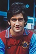 Dennis Mortimer Aston Villa 1976 | Aston villa, Aston, Retro football