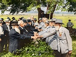 Union Blue and Confederate Gray veterans reunite at Gettysburg in the ...