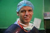 Dr Colin Walker, a consultant orthopaedic surgeon from Glasgow - a ...