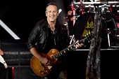 Vivian Campbell Is Still on the Road, Despite Recent Back Surgery