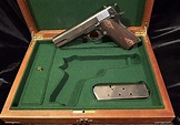 CMR Classic Firearms :: Colt 1911 Pistol Presentation Display Case. Ref ...