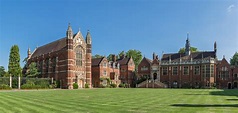 File:Selwyn College Old Court, Cambridge, UK - Diliff.jpg - Wikipedia