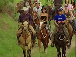 Watch Filthy Rich: Cattle Drive Episode: You and I Should Stay Away ...