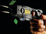 How Does a Stun Gun Work? - GunsBit