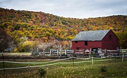 Visit Pictursque Kent, Connecticut In The Autumn