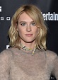 Pictures & Photos of Mackenzie Davis | Mackenzie davis, Hair cuts, Beauty