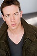 Dustin Fitzsimons - Actor - CineMagia.ro