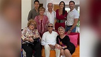 2 grandes de Televisa: Silvia Pinal celebra con sus hijas y Eric del ...