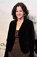 Ally Sheedy Height And Body Measurements - 2023