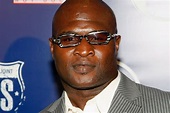 Video: James Toney wins by TKO in boxing match billed as his last ...