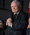 Jarosław Kaczyński jest milionerem? "Wysysa z Polaków ile się da ...