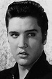 Pin by jeff rogers on ELVIS PRESLEY | Elvis presley young, Elvis ...