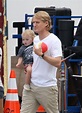 Owen Wilson spend his lunch break on the set of “The Internship” with ...