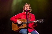 Catch country music singer Billy Dean at Ebenezer’s Barn & Grill in ...