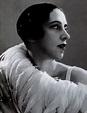 Elsa Schiaparelli, the wonder and amazement in fashion | Beatrice ...