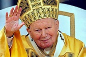 Papst Johannes Paul II: Heiliger, eiliger Vater - Ausland - Badische Zeitung