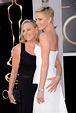 Charlize Theron and her mom, Gerda, hugged it out for the cameras on ...