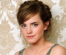 Emma Watson Biography - Facts, Childhood, Family Life & Achievements