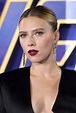Il seno di Scarlett Johansson sexy nello smoking vedo non vedo